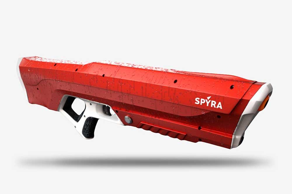 Zie het als de ideale Nerf-gun, maar dan met water in plaats van met darts. Met het Spyra One waterpistool blijf je koel op de coolste manier ooit.