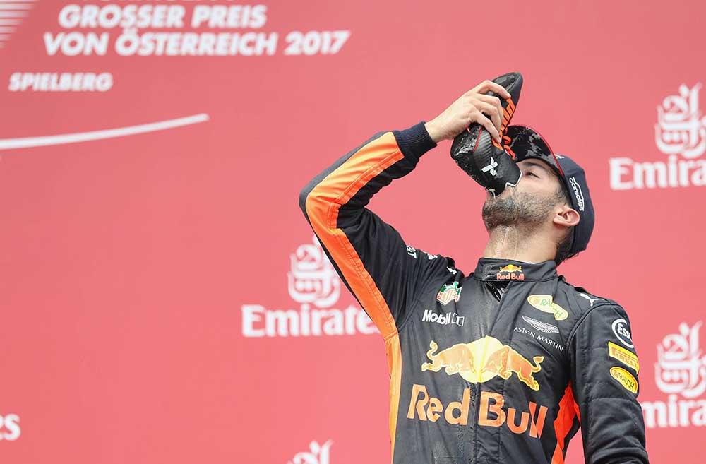 Brekend nieuws in Formule 1-land: na dit seizoen gaat Daniel Ricciardo weg bij Red Bull Racing.