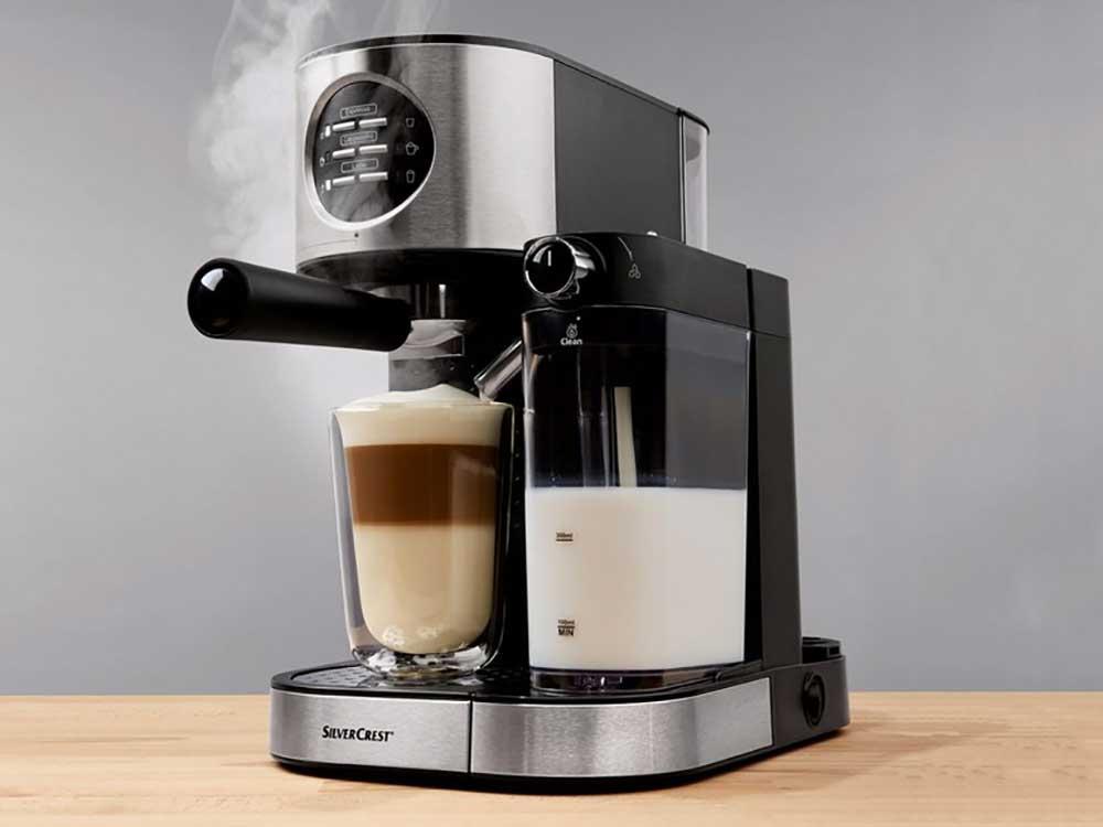 verteren Samenwerking Ansichtkaart Goedkope espressomachine van Lidl maakt je keuken af - JFK