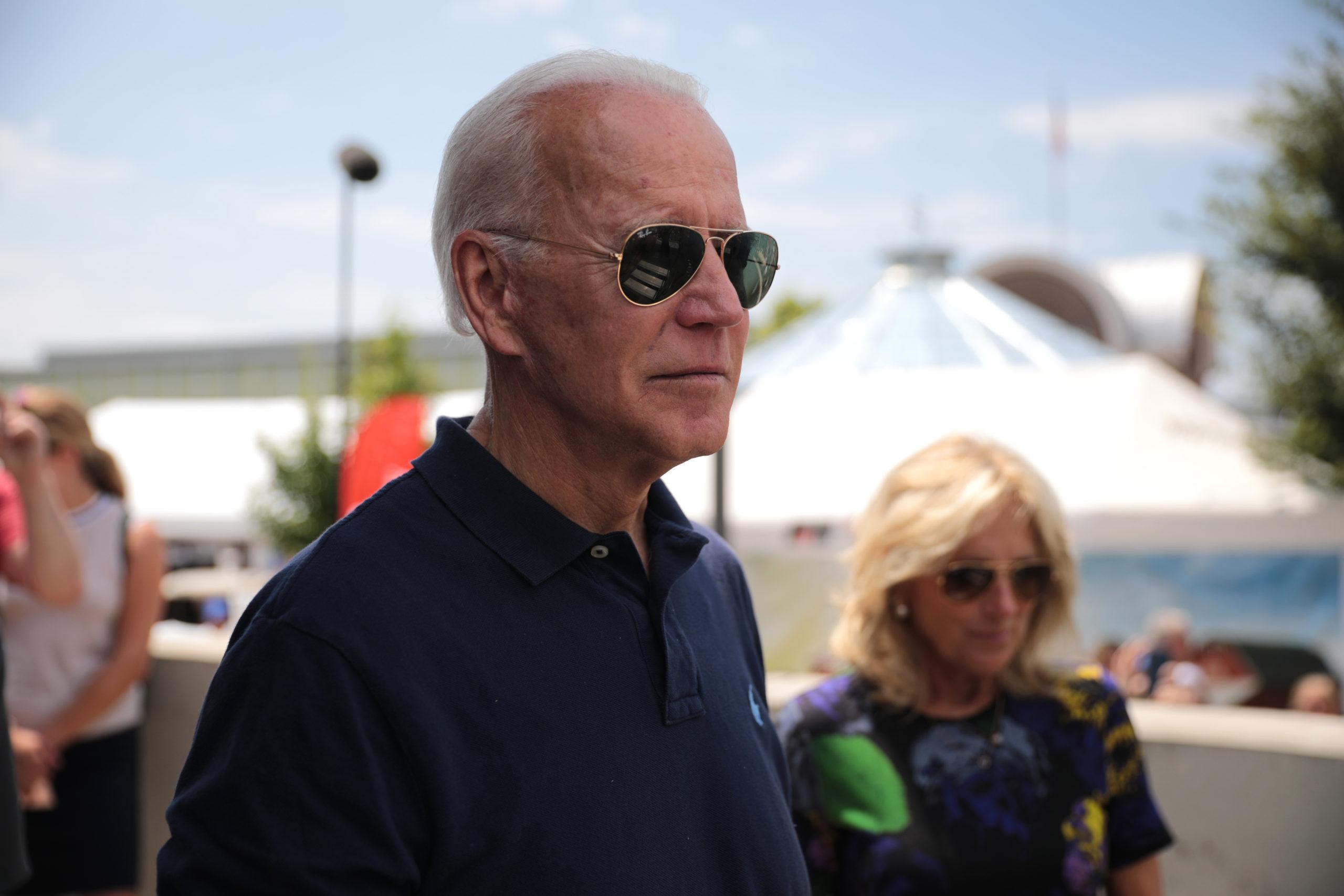 Maakt Ray-Ban Aviator zonnebril comeback dankzij Biden? - JFK