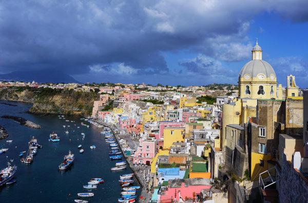 Prachtige eiland Procida is dé nieuwe vakantiebestemming van Italië