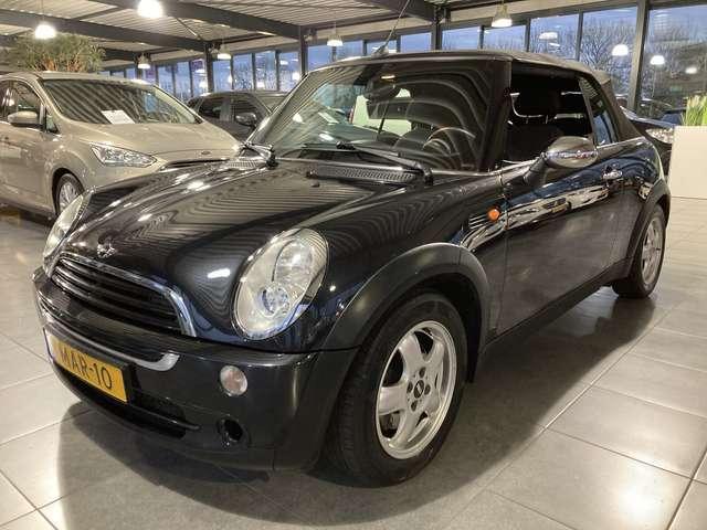 Martien Meiland gooit zijn MINI One Cabrio in de uitverkoop - JFK