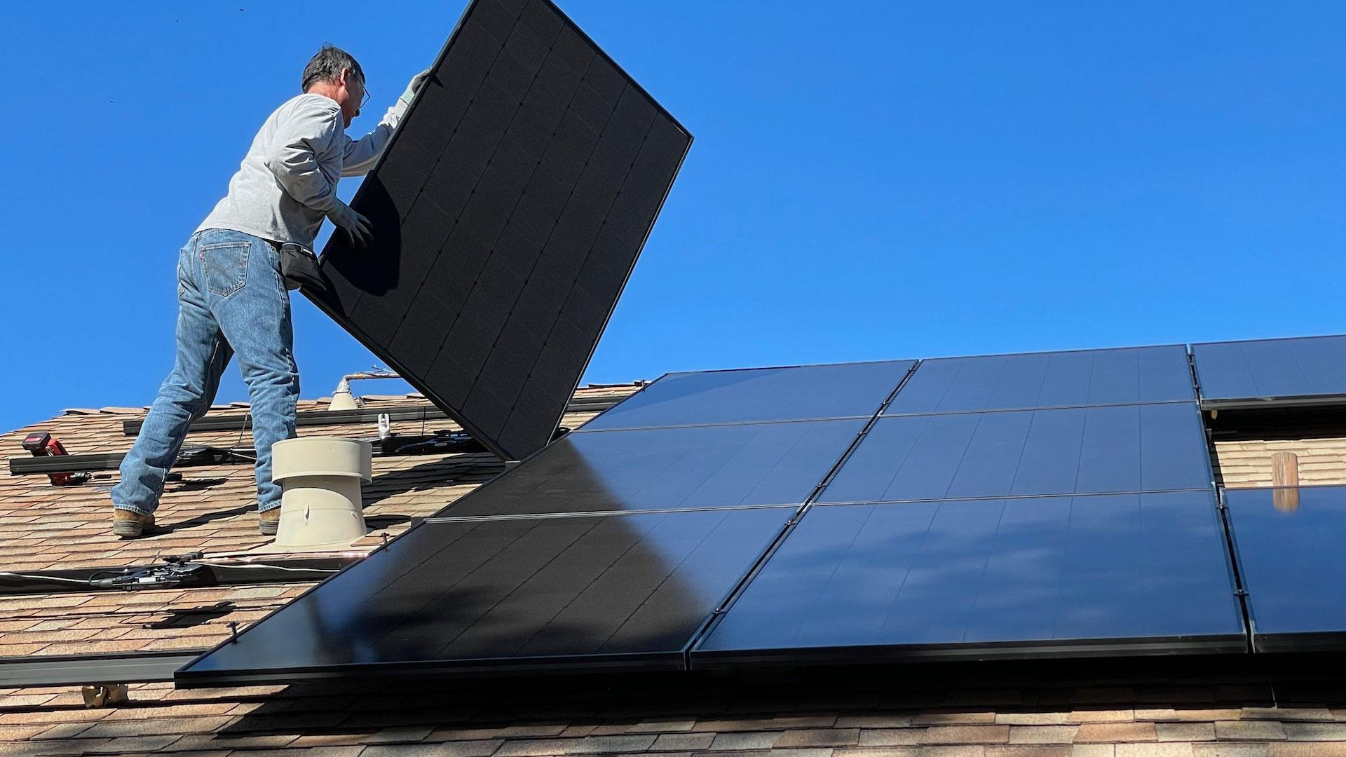 zonnepanelen per huishouden