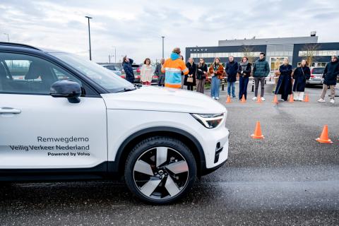 Veilig Verkeer Nederland Volvo remtest