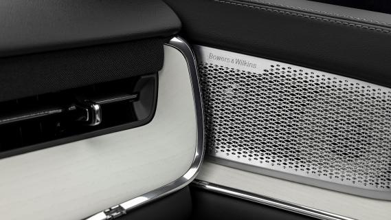 bowers & wilkins in volvo