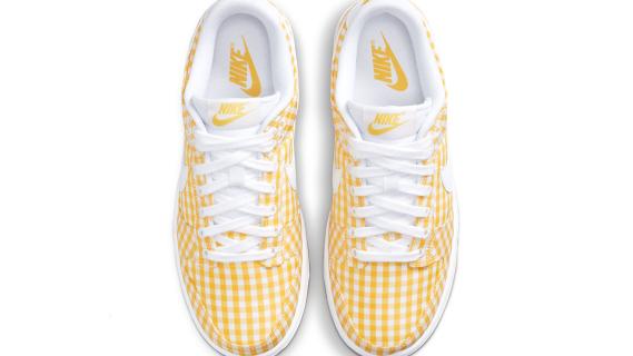 Nike Dunk Low ‘Yellow Gingham’