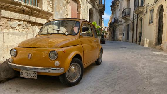 Originele Fiat 500 (geel)