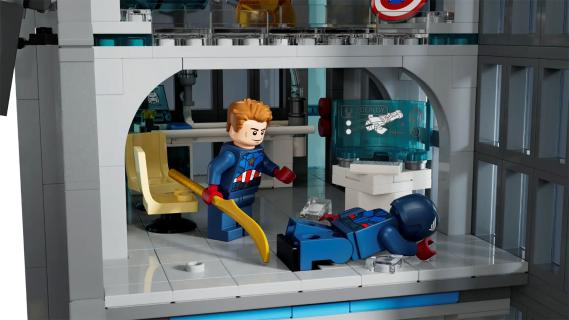 LEGO Black Friday 2023 Captain America