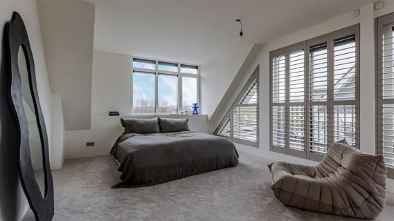 Romee Strijd Airbnb slaapkamer