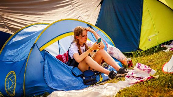 Dit jaar kun je op Lowlands in een Ikea-slaapkamer bijtanken