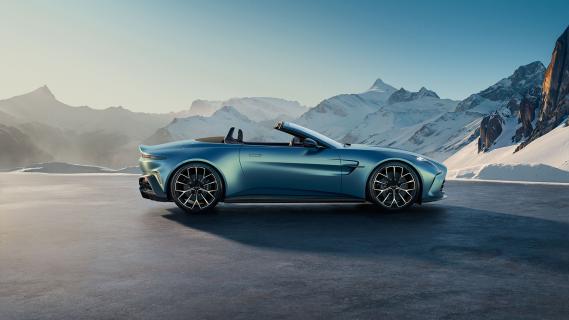 aston-martin-vantage-roadster-dak-eraf