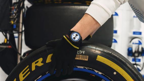 Black Bay Chrono 'Carbon 25' horloge