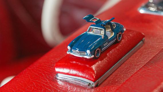 Mercedes-Benz 300 SL Model die cast