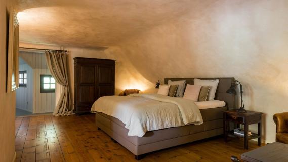 luxe villa helmond slaapkamer