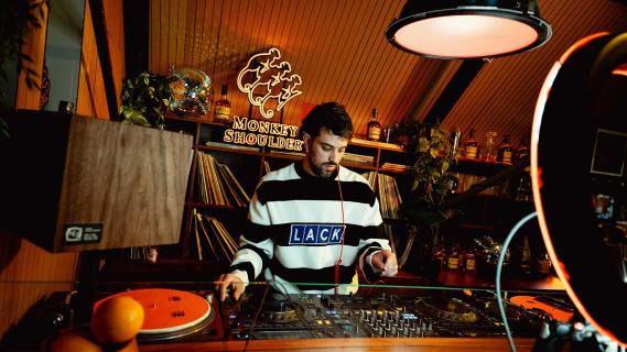 Monkey Shoulder - Shoulder 2 Shoulder Radio