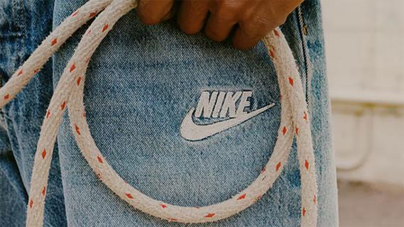 Levi's Nike broek