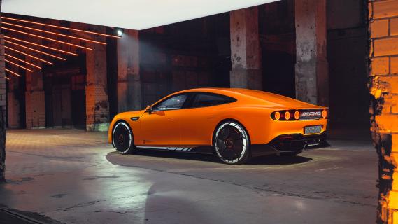Mercedes AMG GT XX zijkant