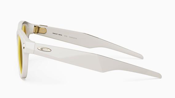 Oakley slimme brillen zijkant