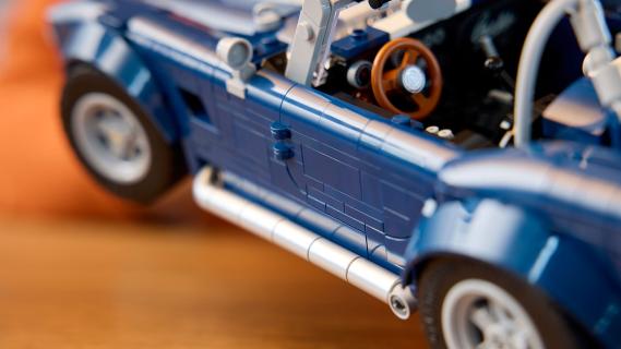 Shelby Cobra 427 SC Lego zijkant