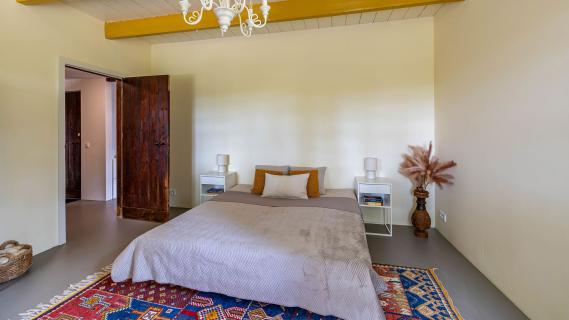 rietgedekte woonboerderij Zuidlaren master bedroom