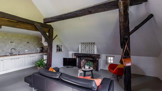 rietgedekte woonboerderij Zuidlaren woonkamer