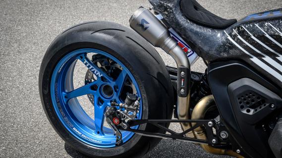 BMW R 1300 R ‘Titan’ wiel