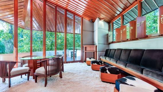 Fountainhead Frank Lloyd Wright woonkamer