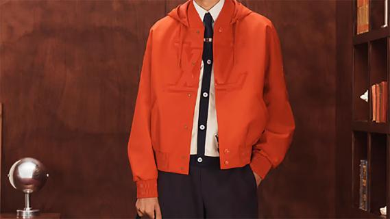 Louis Vuitton Fall 2026 oranje jas