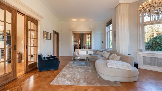 luxe familievilla Overveen kamer