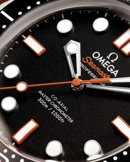 Omega Seamaster Diver 300M oranje