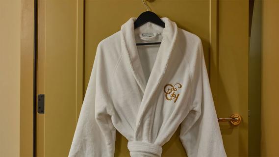 duurste kamer Grand Hotel Efteling badjas