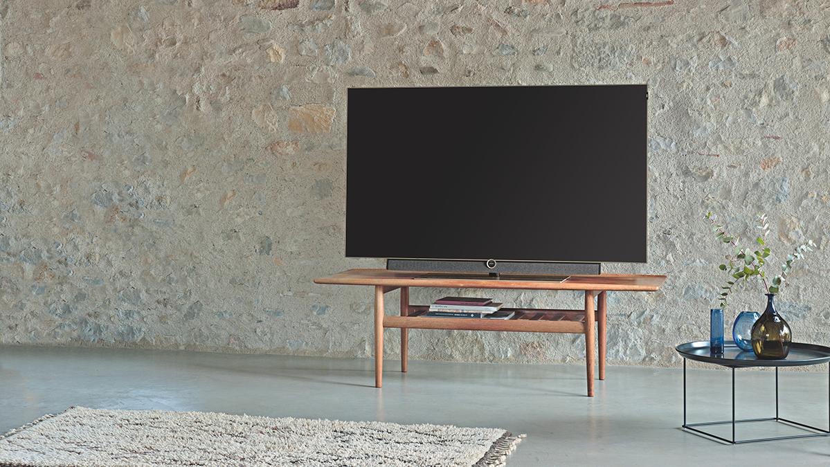 Kijkafstand: Hoe ver moet je minimaal van je tv af zitten? - JFK