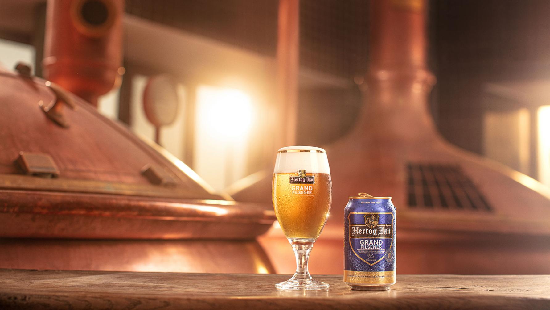 Hertog Jan lanceert Grand Pilsener met tijd als hoofdingrediënt Hertog Jan lanceert Grand Pilsener met tijd als hoofdingrediënt
