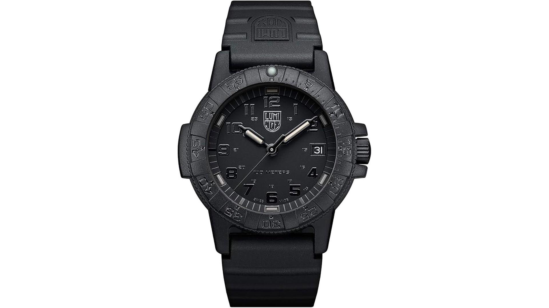 Luminox Navy SEAL Black Out