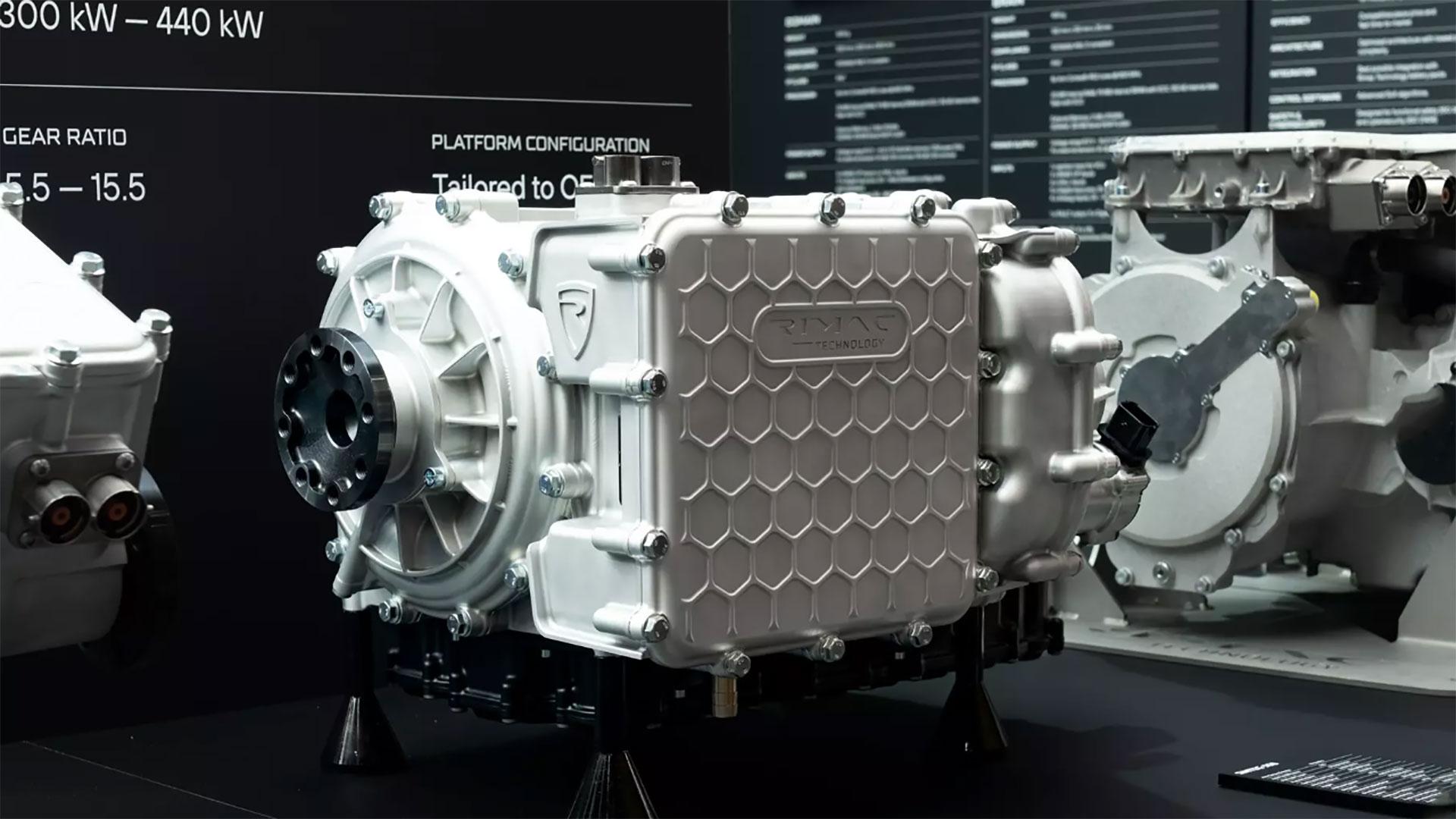 Deze accu van Rimac laadt sneller op dan jij kunt tanken