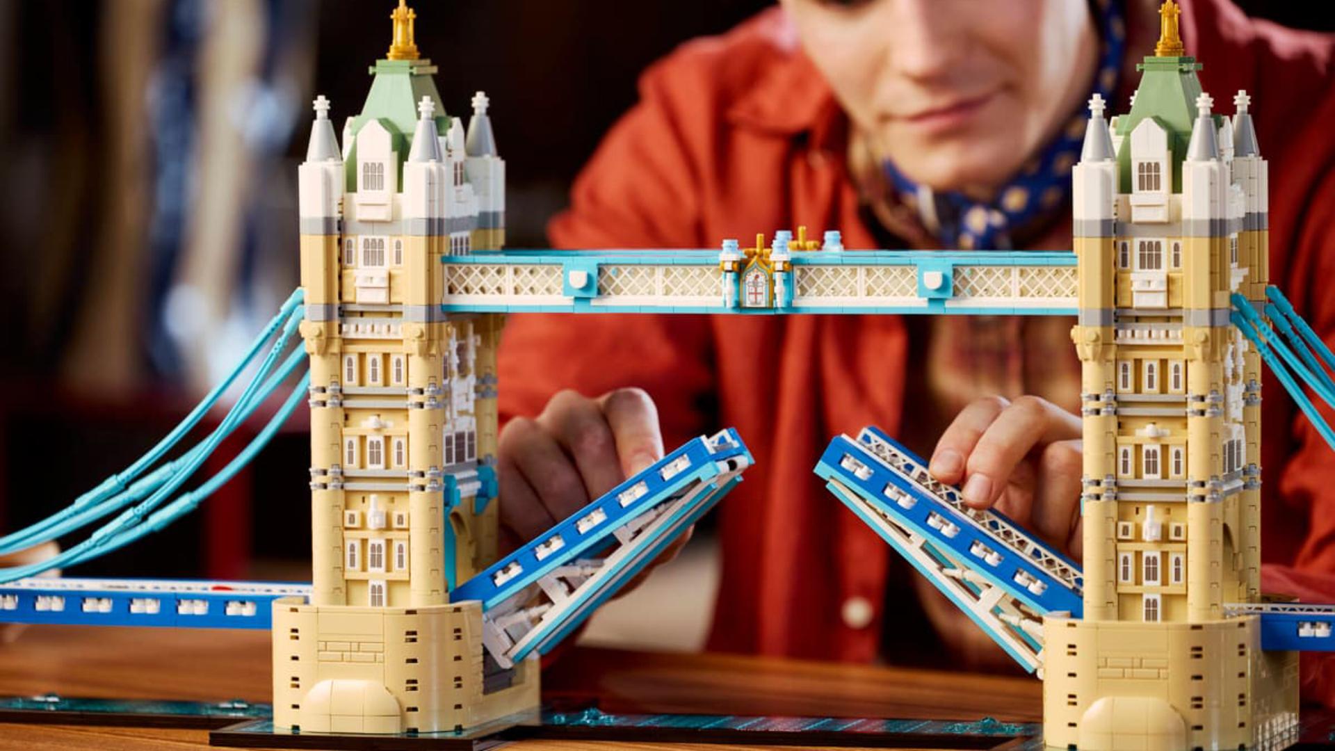 De nieuwe Lego Tower Bridge is mooier dan de set uit 2010 (maar telt wel ruim 500 minder steentjes)