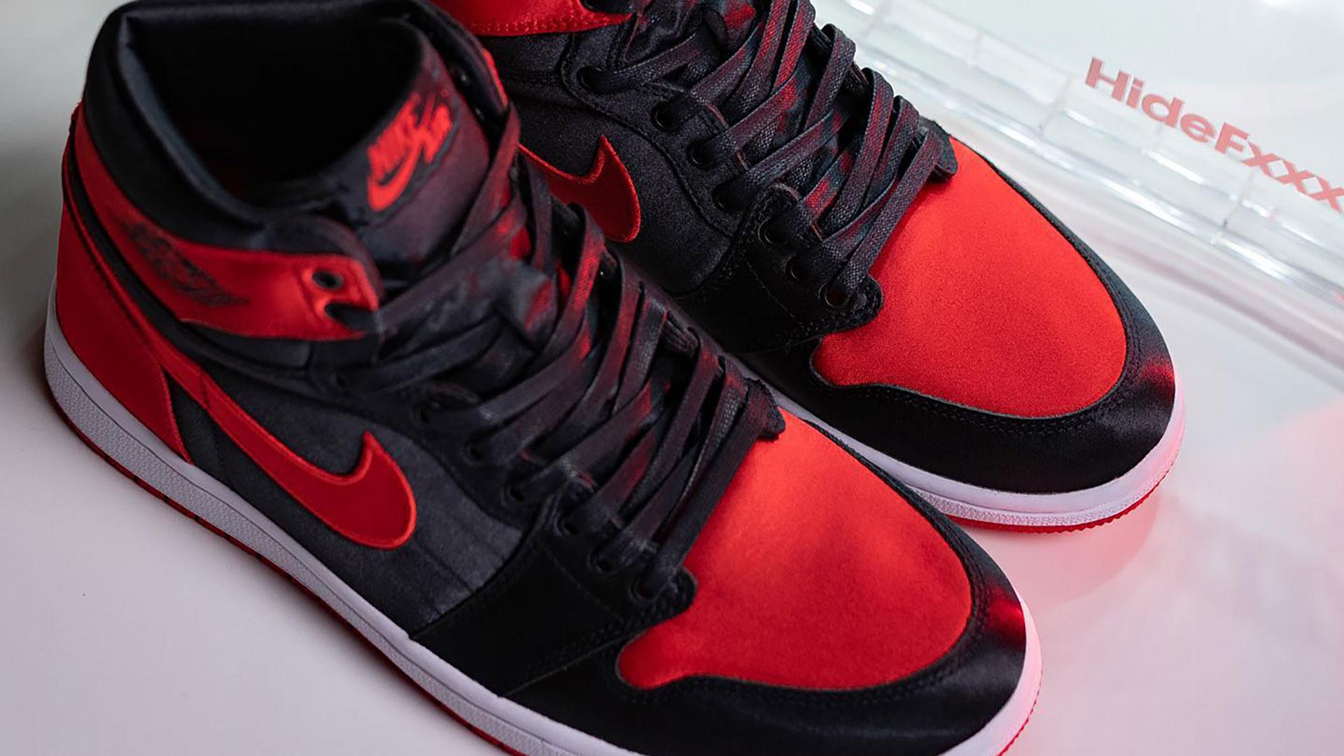 KB(2) Hoodie Match Jordan 1 Satin Bred main image 1