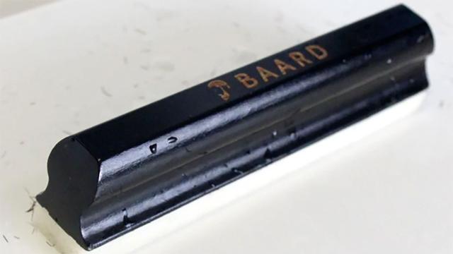 geschoren haren opruimen Baardbar