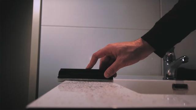 geschoren haren opruimen Baardbar