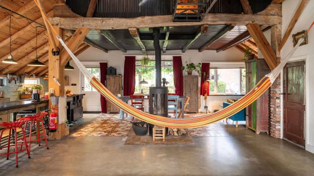 Schattig Sprookje Van Een Fantasiehuis, Klein Huisje In Een Magisch Bos Door Lucht Ai Genereerde Fantasiehuissprookje Met Image269924241