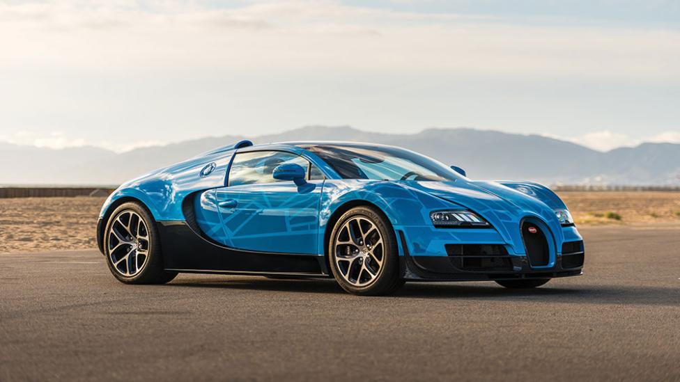 Buitenkansje: Bugatti Veyron in Transformers-thema te koop