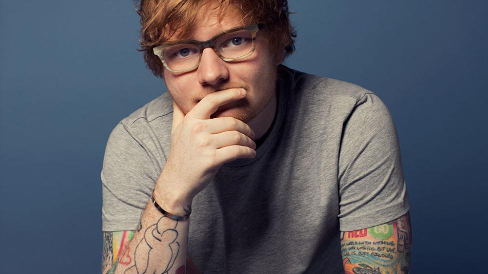 Honderden Ed Sheeran-fans onwel door hitte tijdens concert