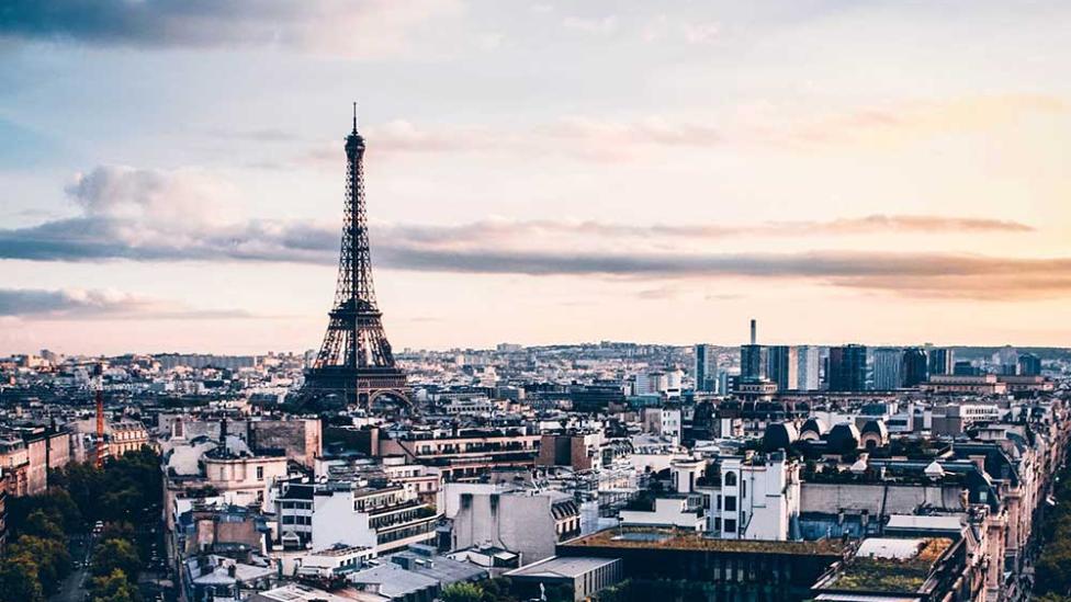 Foto’s maken van een verlichte Eiffeltoren is verboden