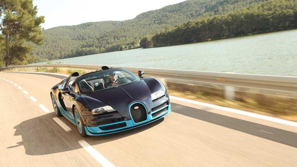 Bugatti Veyron huren: dit kost het