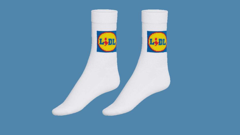 Sokken met Lidl-logo zijn dé festivalhit deze zomer