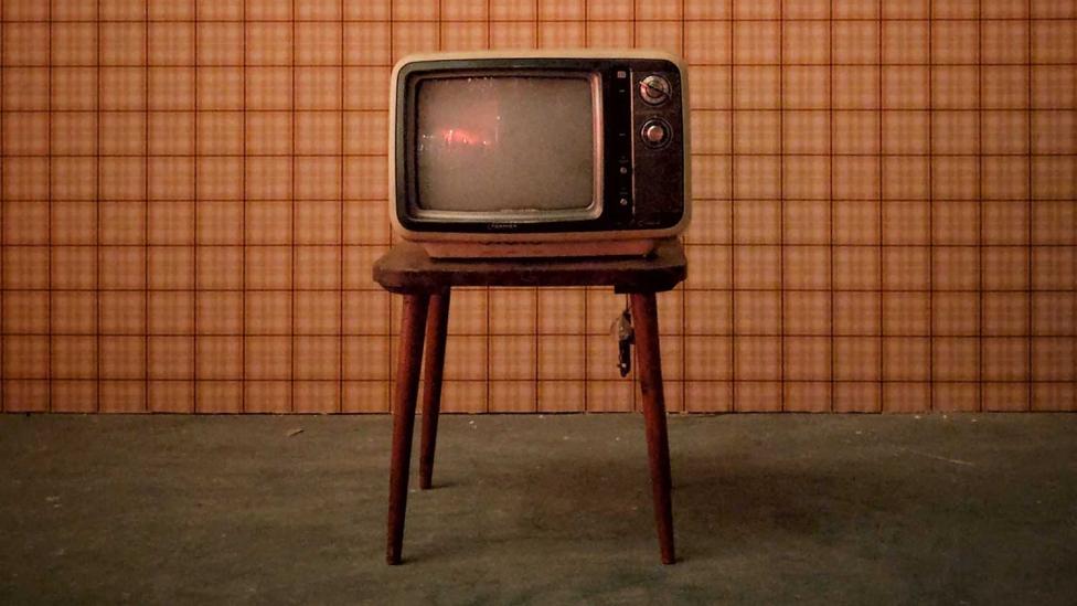 De tv-kar uit je middelbare school staat te koop