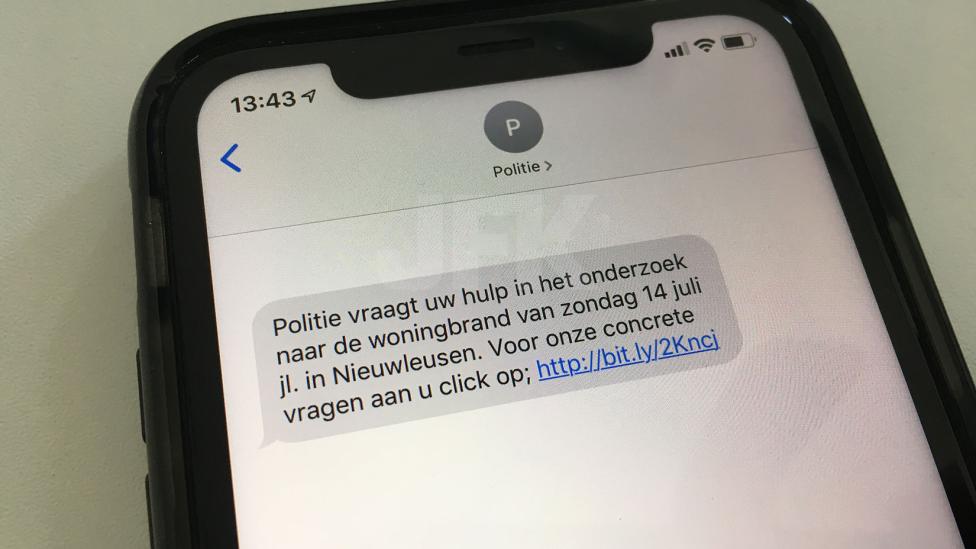 Politie stuurt link naar pornosite via sms-bom