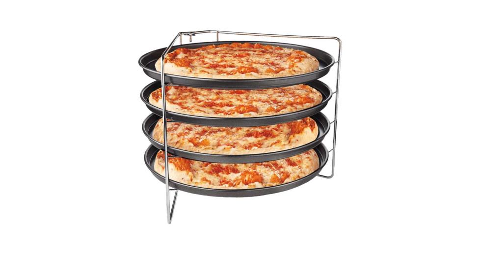 Vier pizza’s tegelijk bakken met deze set van Aldi