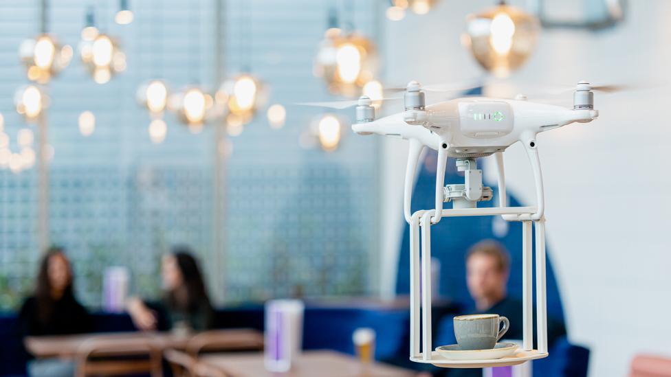 Amsterdam heeft een hotel met drone-obers