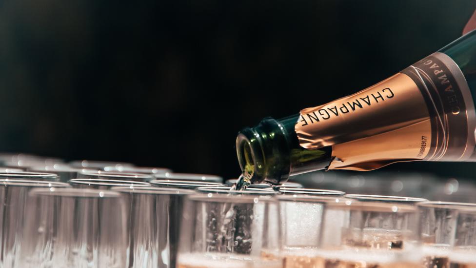 Grolsch komt met bier-alternatief voor champagne momenten